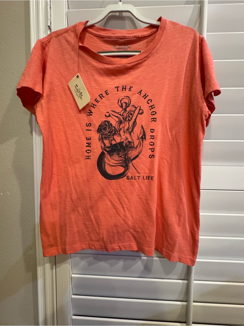 Salt Life Coral Short-Sleeve Graphic Tee with Navy Mermaid Anchor